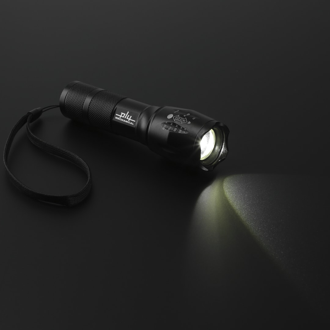 High Performance 500 Lumen Flashlight - 1431-62 Black