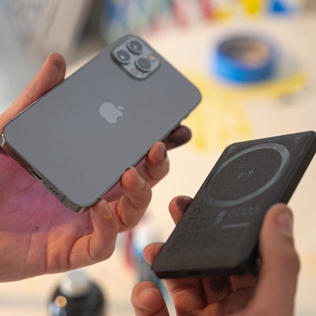 mophie mophie® Snap+ Mini 5000 mAh Wireless Power Bank - 7124-11 Black