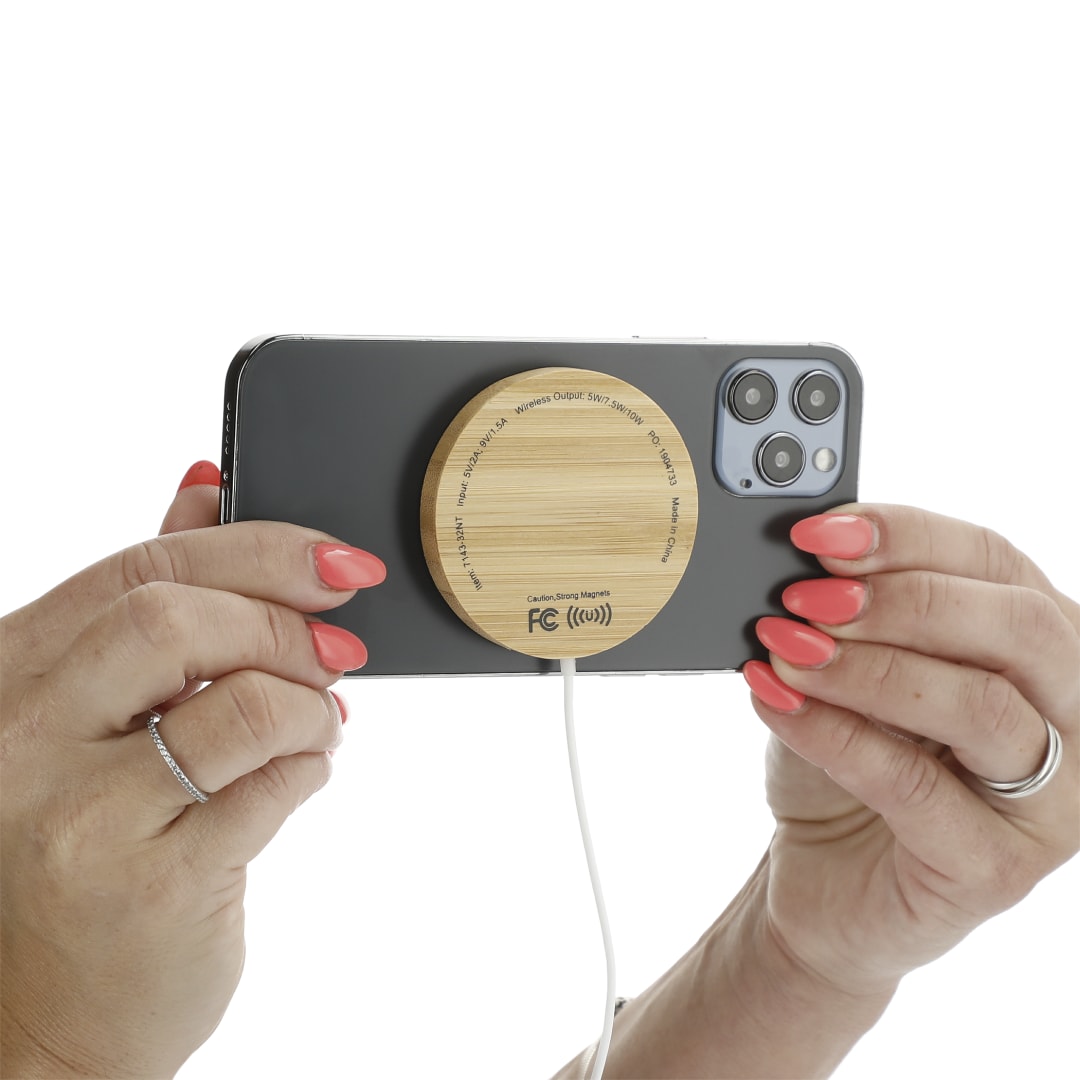  FSC&#174; 100% Bamboo MagClick™ Fast Wireless Pad - 7143-32