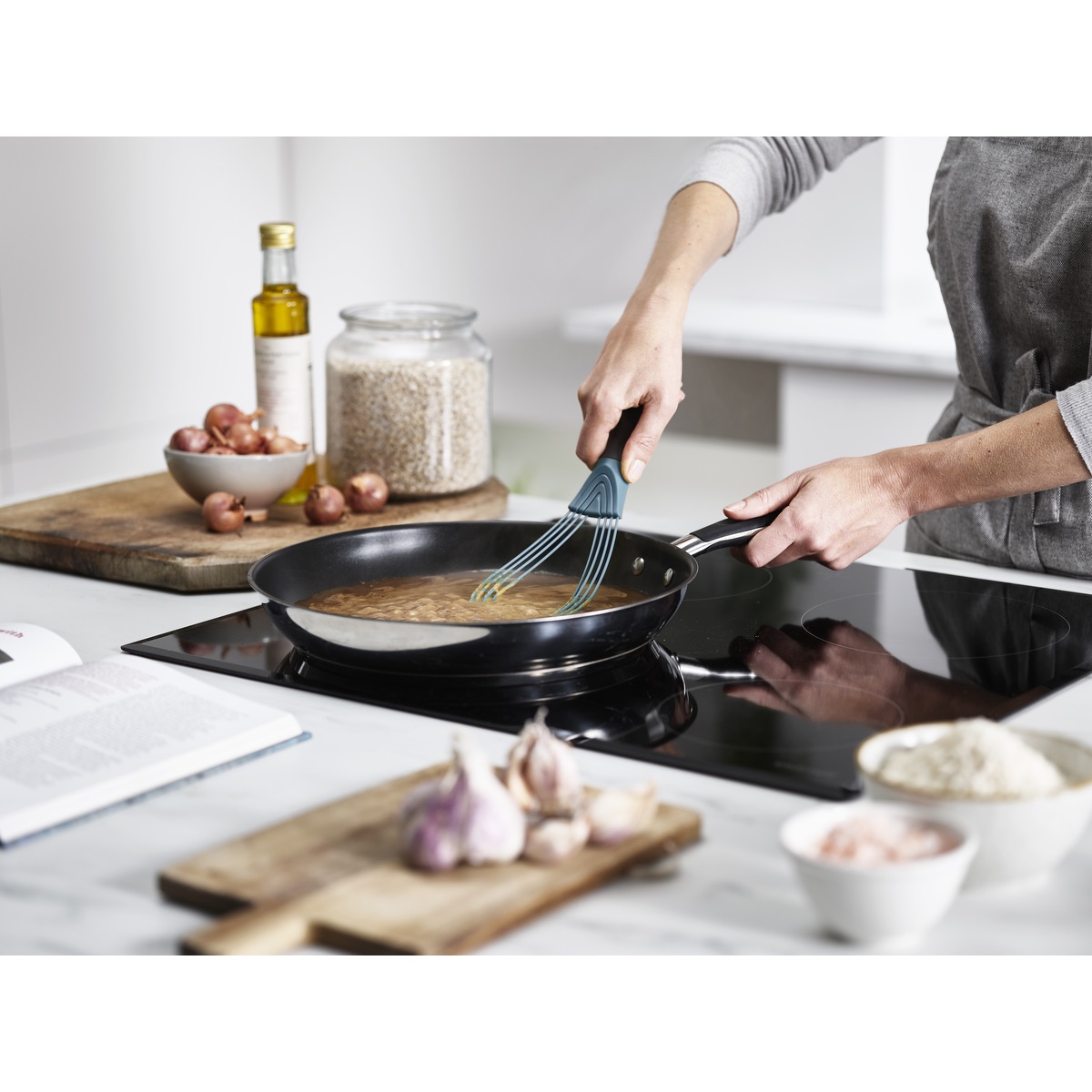 Joseph Joseph Fouet bleu Joseph Joseph® Twist™ 2-en-1 - JJ005 Blue