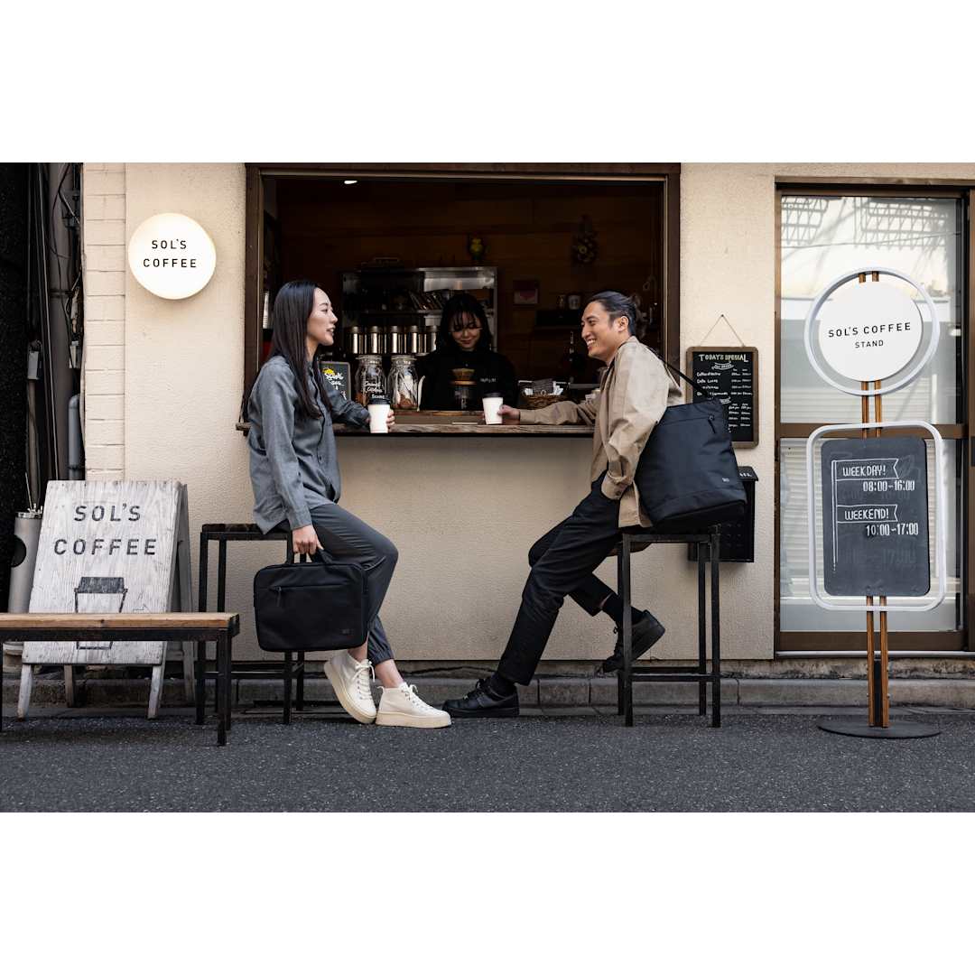 Case Logic Case Logic Invigo Recycled 16” Laptop Backpack - 8151-62 Black