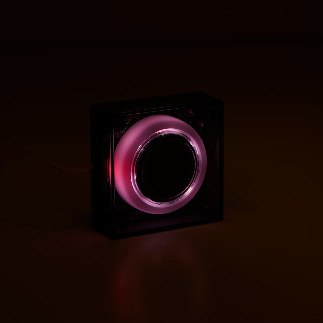 Solekick Solekick™ Clear Bluetooth Speaker - 5077-13 Clear