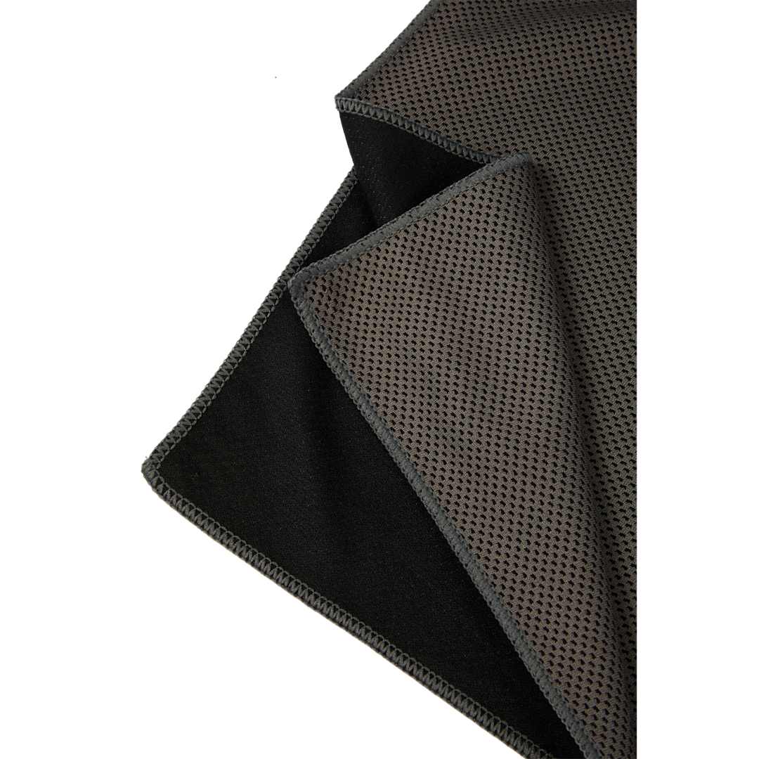  Cooling Towel with Travel Pouch - SM-7936