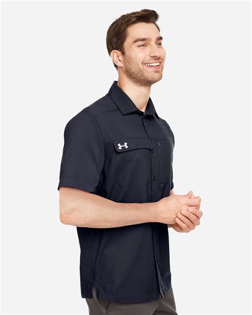Under Armour Men's Motivate Coach Woven Shirt - 1351360 Black- White