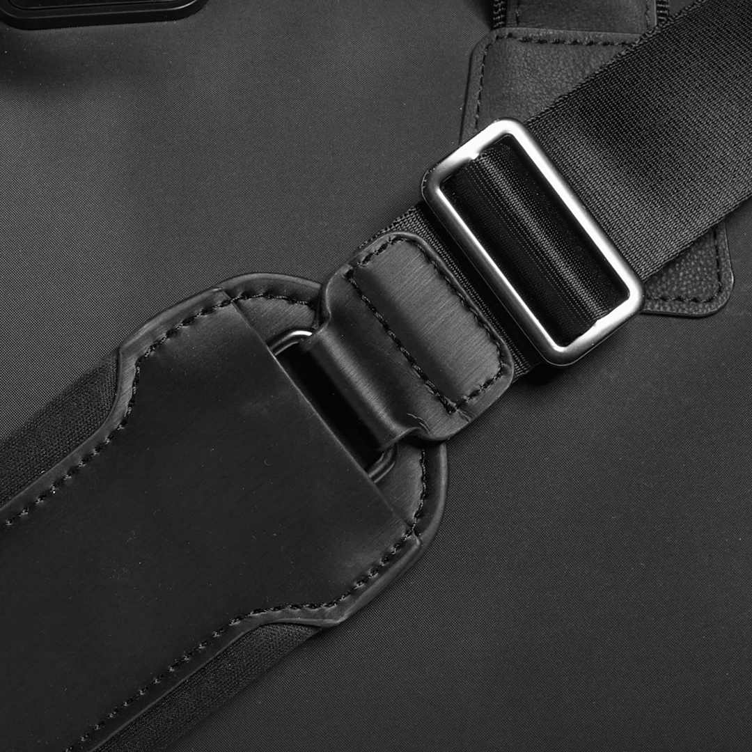 STITCH® Stitch Ultimate Garment Bag - 2256-06 Black