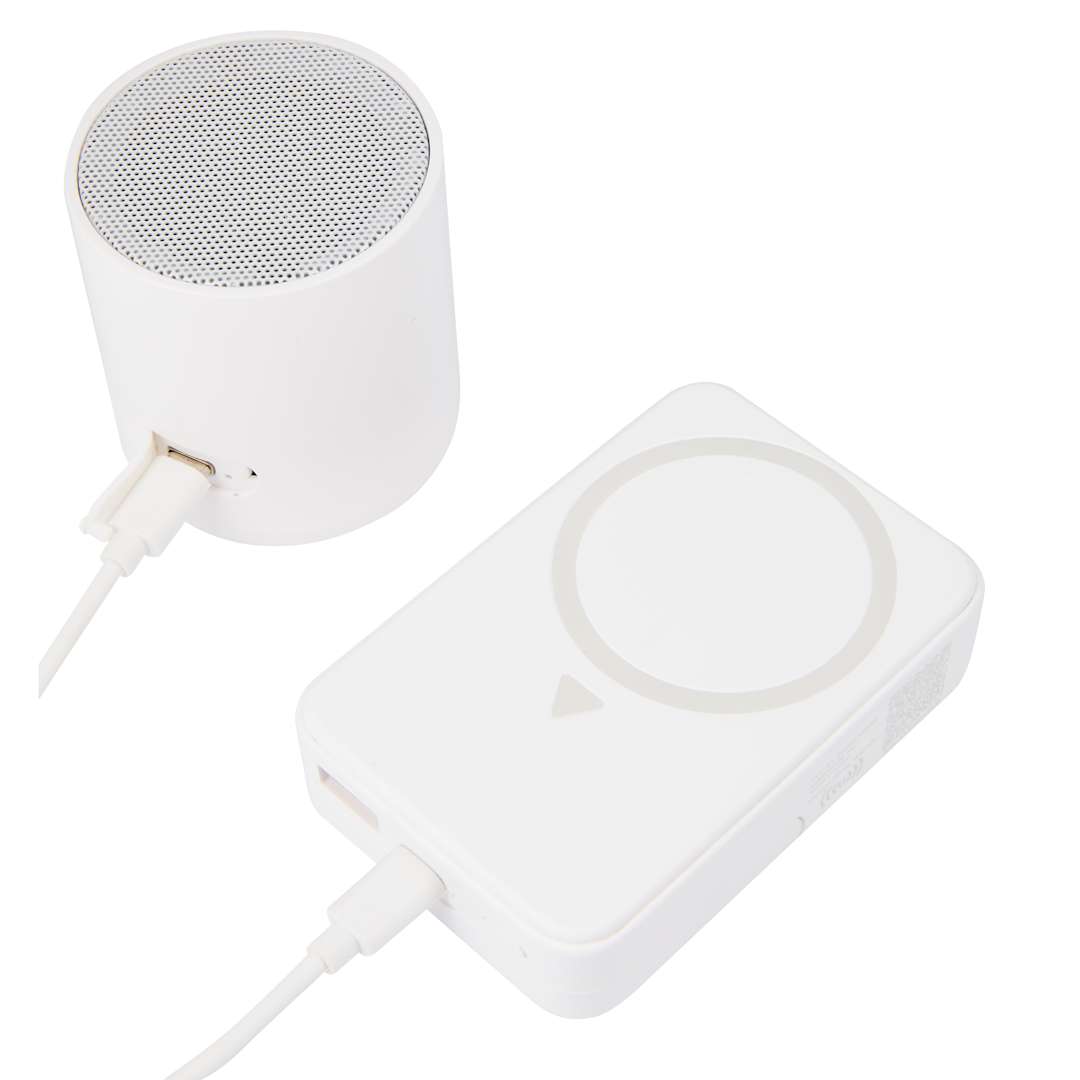 Quik Stand 10000 mAh MagClick™ Wireless Power Bank - 7122-26 White