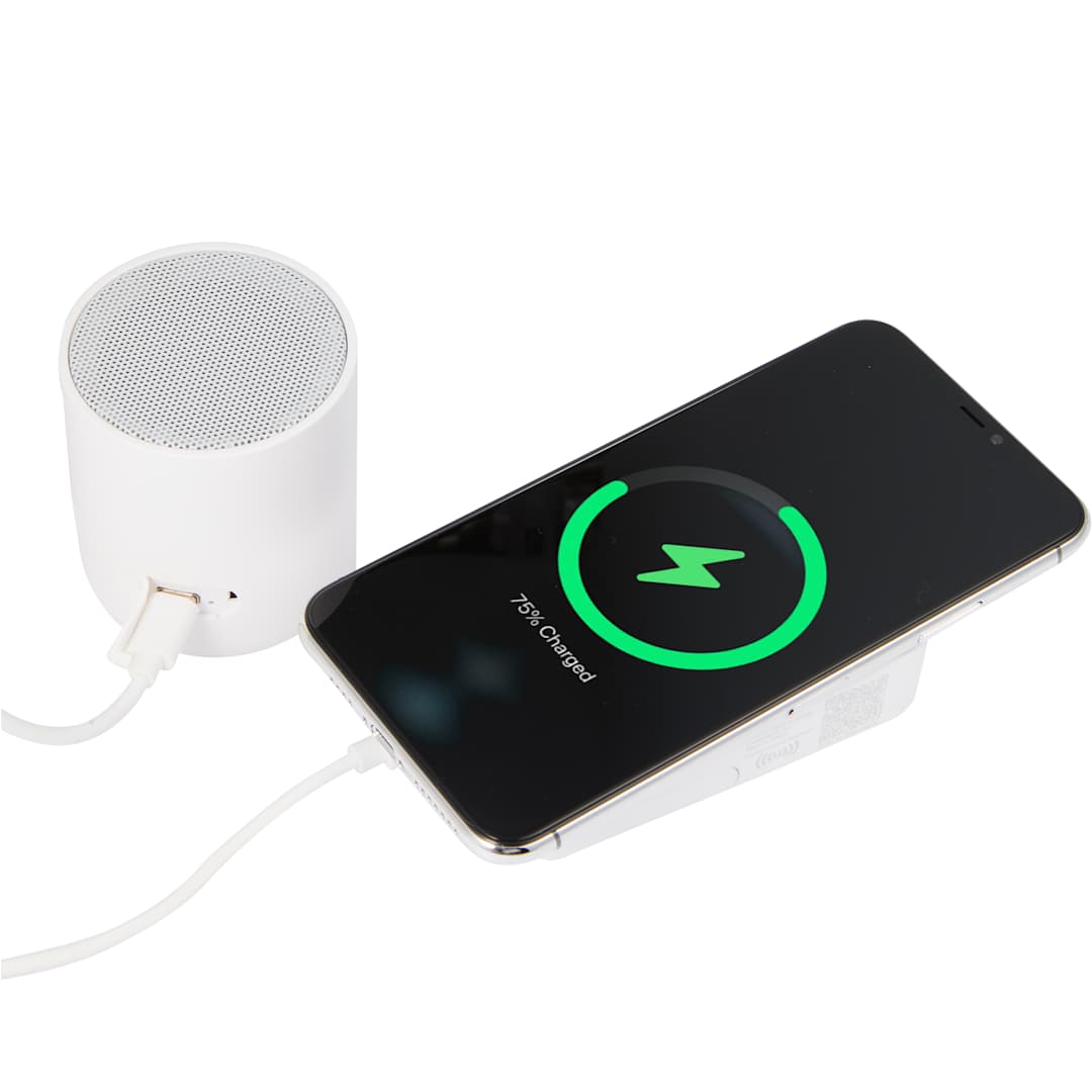Quik Stand 10000 mAh MagClick™ Wireless Power Bank - 7122-26 White