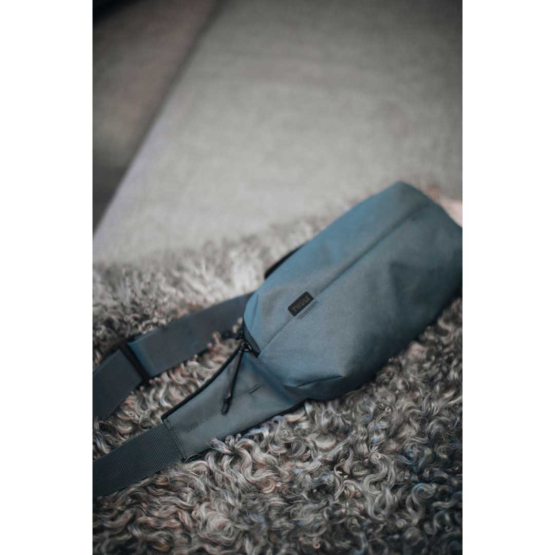 Thule Thule Aion Sling - 9020-27 Blue