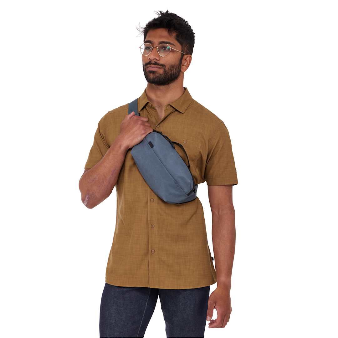 Thule Thule Aion Sling - 9020-27 Blue