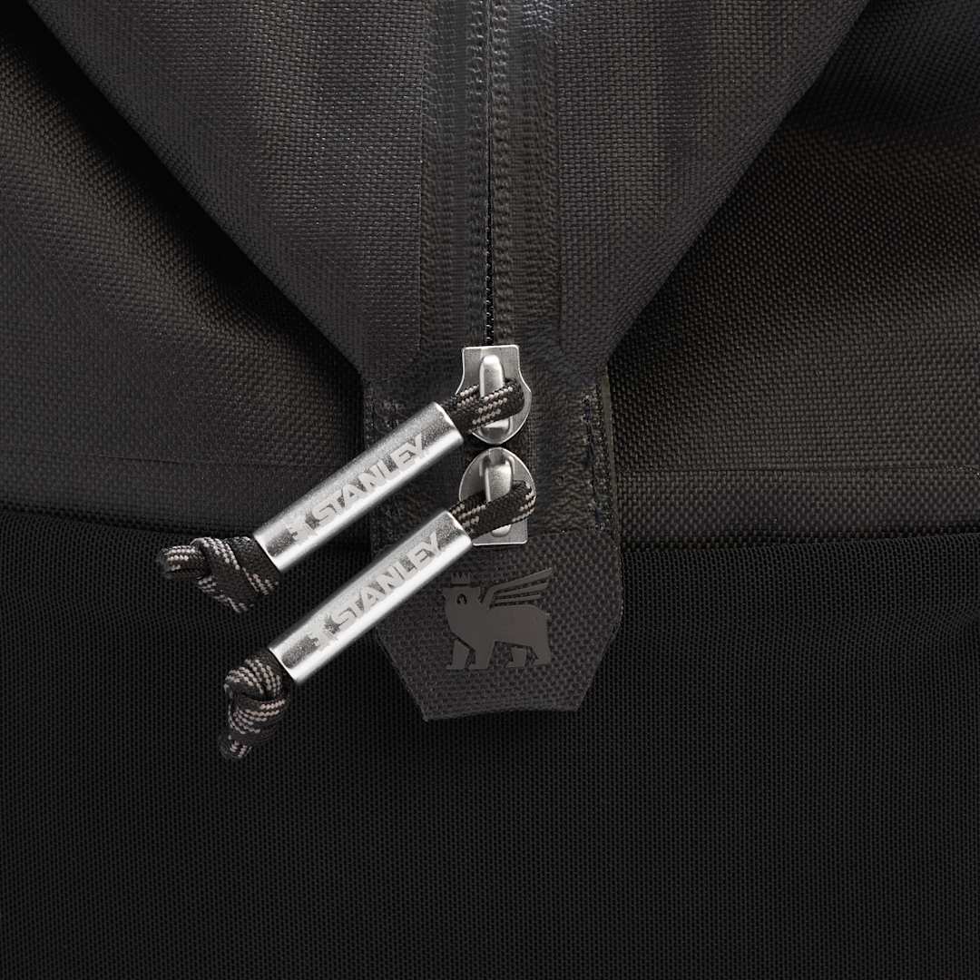 Stanley Stanley Julienne Max 30 Can Cooler - 1603-26 Black