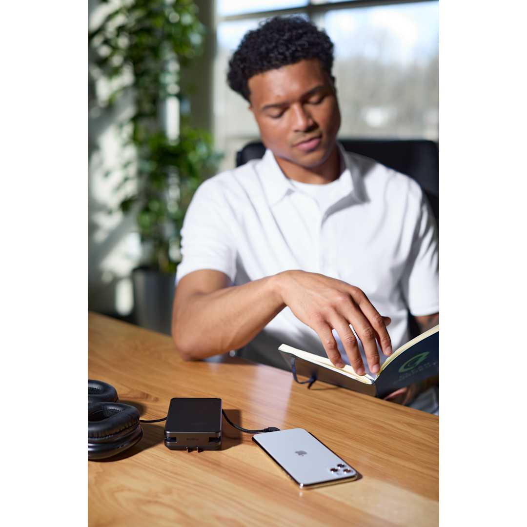 mophie mophie® Powerstation® Plus Ultra - 7124-27 Black