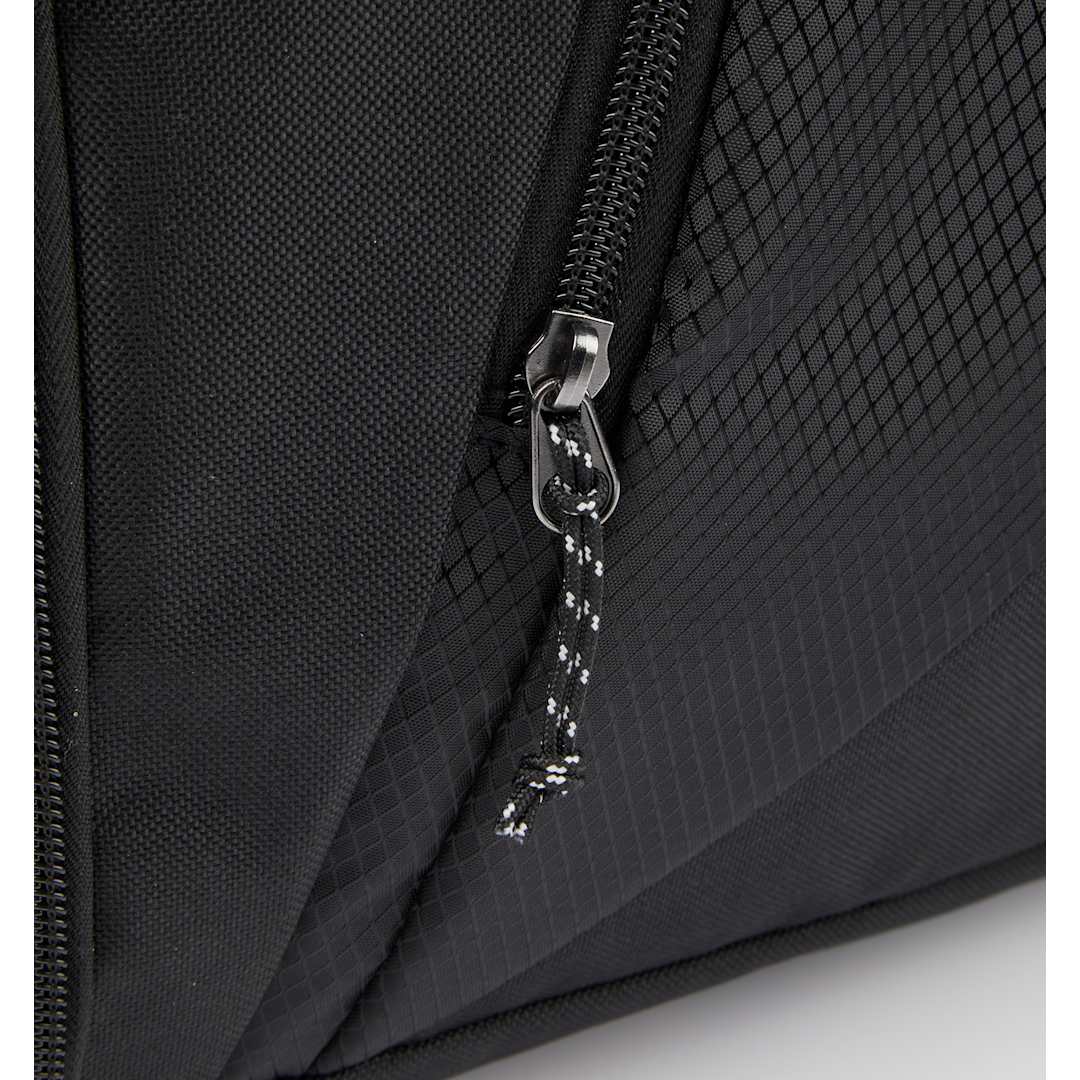 Olympus Garment Duffle - 9898-26 Black