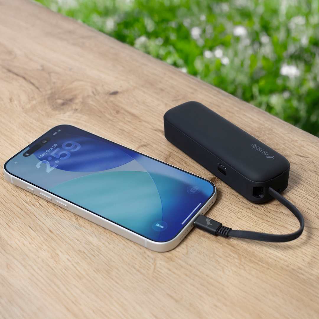Nimble Wally Pro 20 5000 mAh Powerbank and Wall Charger - 7125-08 Black
