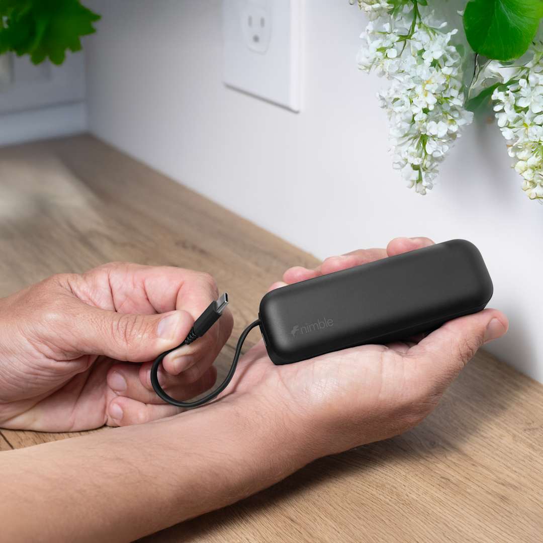 Nimble Wally Pro 20 5000 mAh Powerbank and Wall Charger - 7125-08 Black