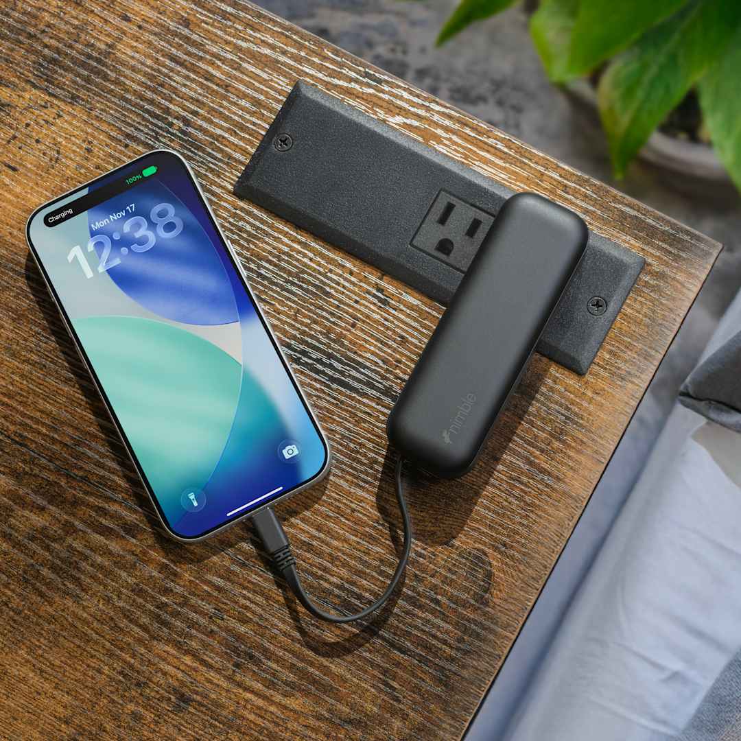Nimble Wally Pro 20 5000 mAh Powerbank and Wall Charger - 7125-08 Black