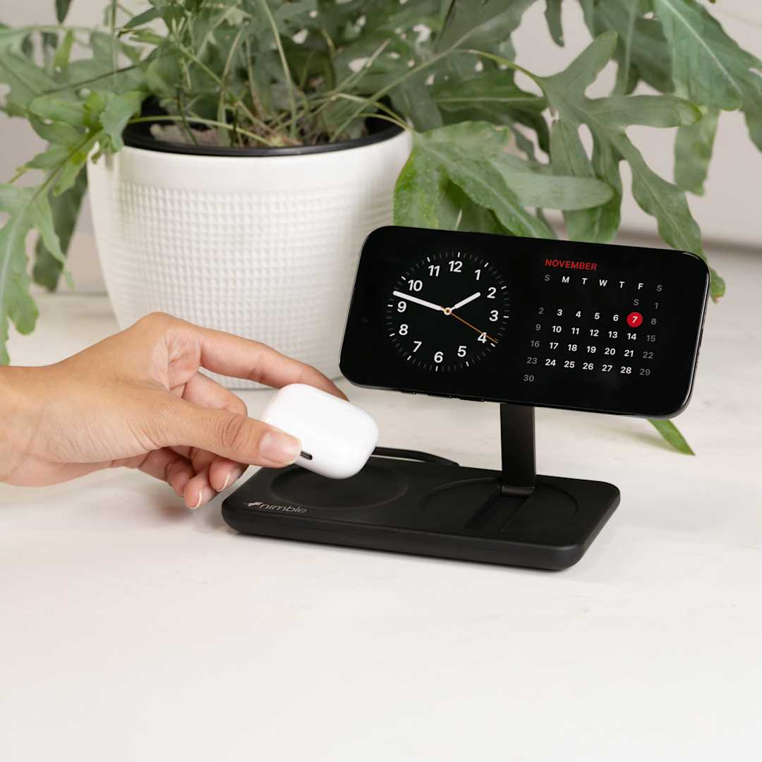 Nimble Nimble Podium 2-in-1 Wireless Charging Stand - 7125-10 Black