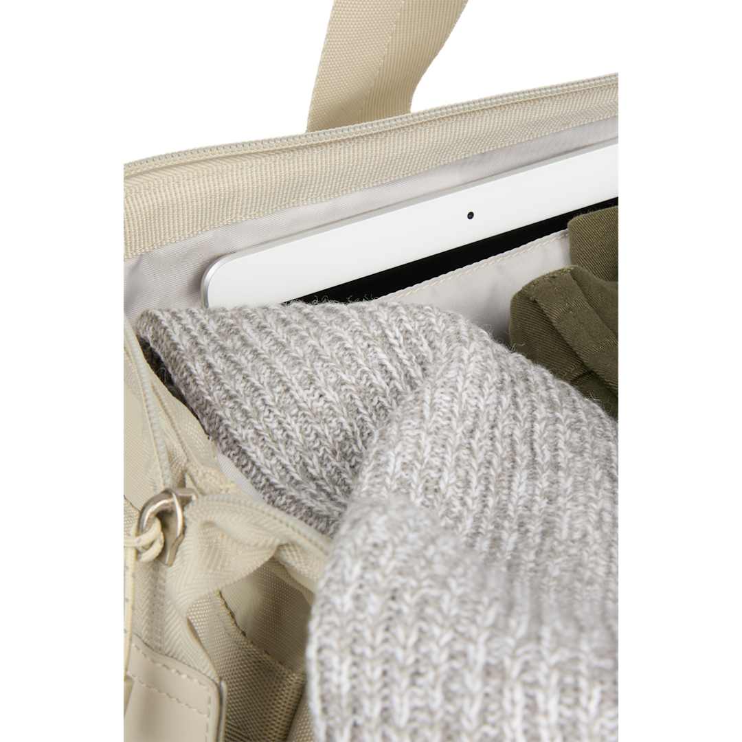 High Sierra High Sierra Courier Duffle - 8053-50 Tan