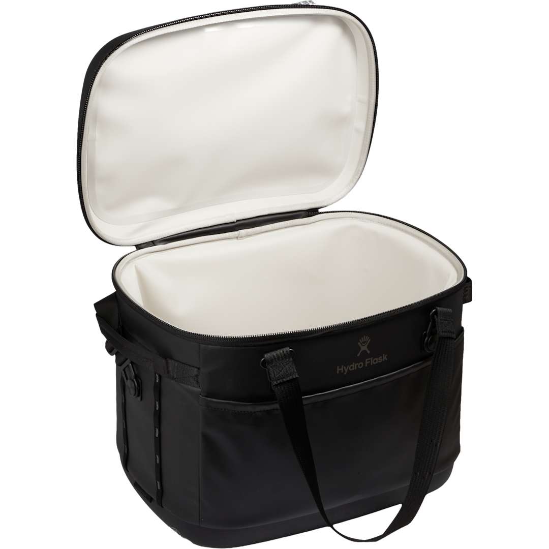 Hydro Flask Hydro Flask® 30L Carry Out™ Cooler - 1601-18 Black