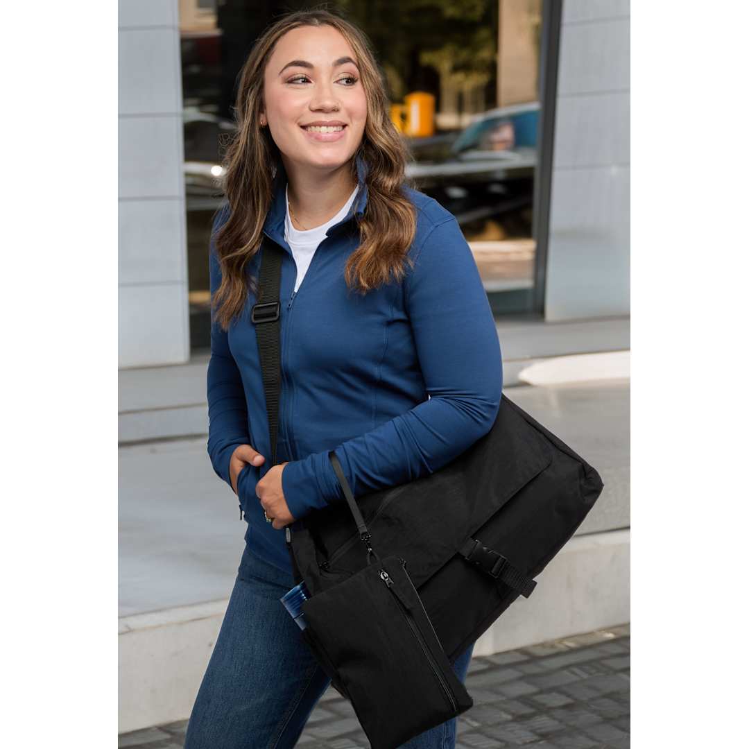 Avery Wristlet - 3750-67 Black
