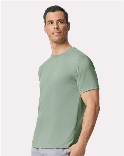Gildan Unisex Performance® T-Shirt - 42000 Sage