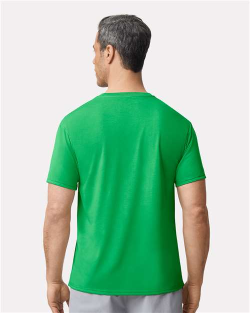 Gildan Unisex Performance® T-Shirt - 42000 Irish Green