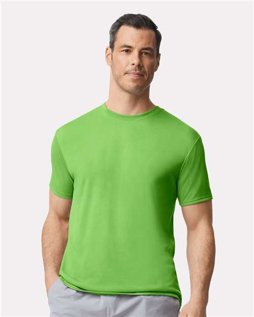 Gildan Unisex Performance® T-Shirt - 42000 Lime