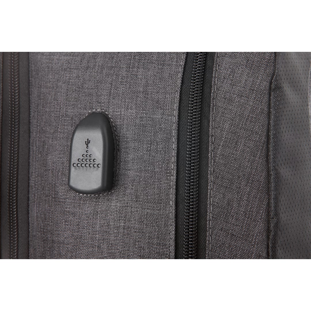 Overland 17&quot; TSA Computer Backpack w/ USB Port - 3750-07 Gray