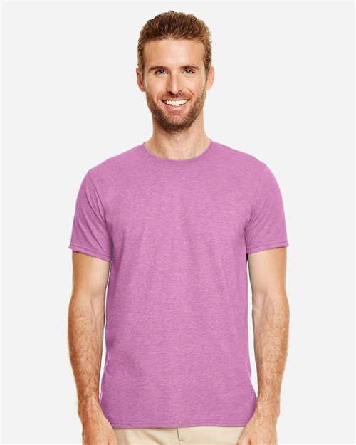 Gildan Unisex Softstyle® T-Shirt - 64000 Heather Radiant Orchid