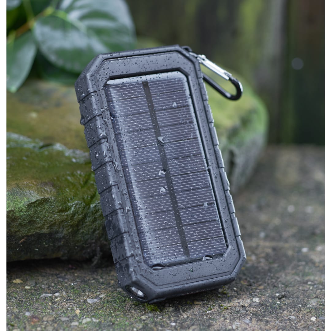 High Sierra High Sierra® IPX 5 Solar Fast Wireless Power Bank - 8053-09 Black