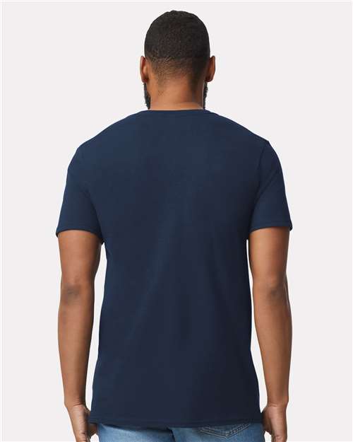Gildan Unisex Softstyle® V-Neck T-Shirt - 64V00 Navy