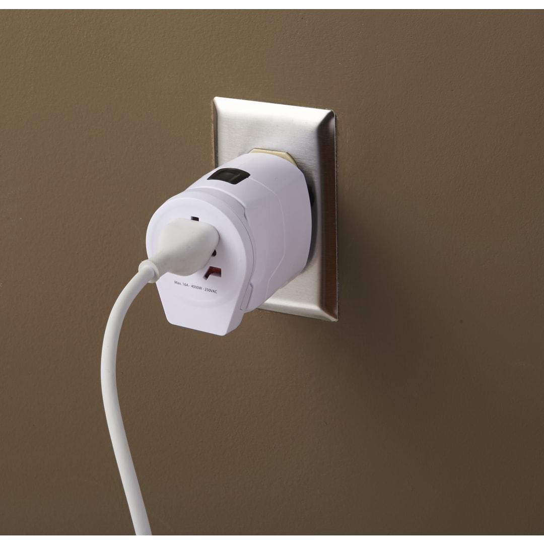 Skross SKROSS World Travel Adapter PRO World &amp; USB - 9444-03 White