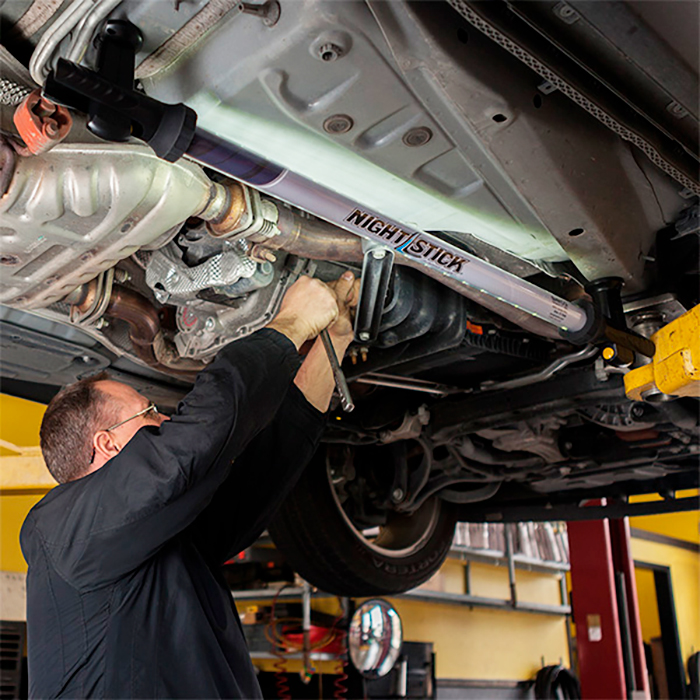 Nightstick / Bayco Lampe d’urgence sous capot Nightstick® - BYC26 Black