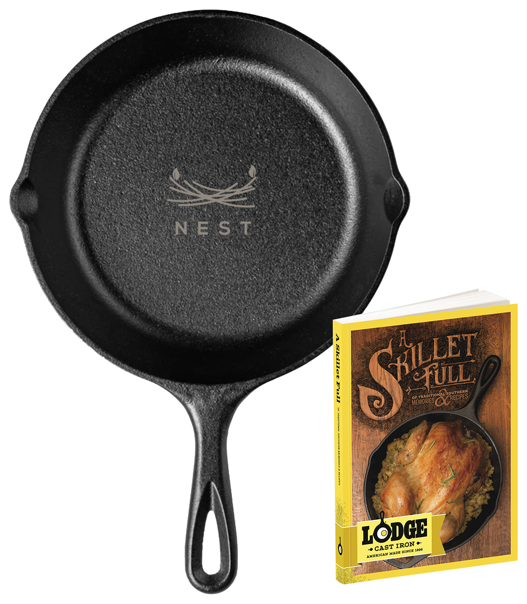 Lodge Lodge® 8" Cast Iron/Skillet Full Cookbook Gift Set - LCI53 Black